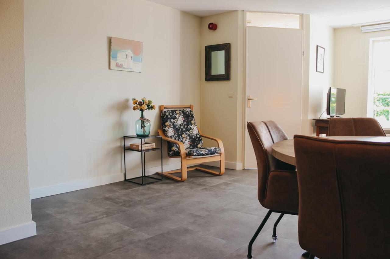 Appartement Met Bedstee Retranchement Exterior foto