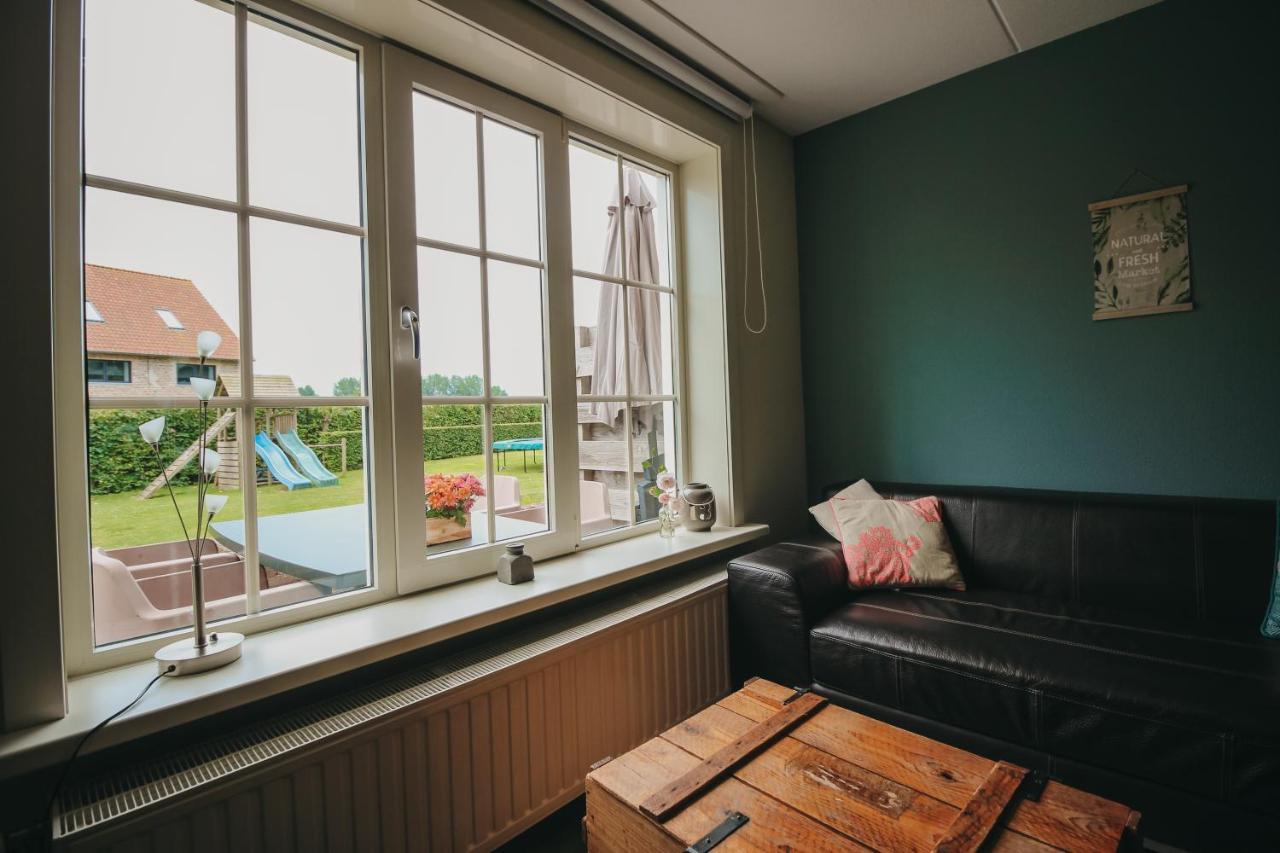 Appartement Met Bedstee Retranchement Exterior foto